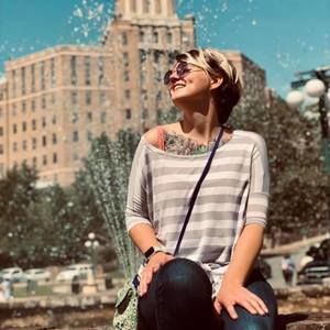 Meet your Posher, Josephine